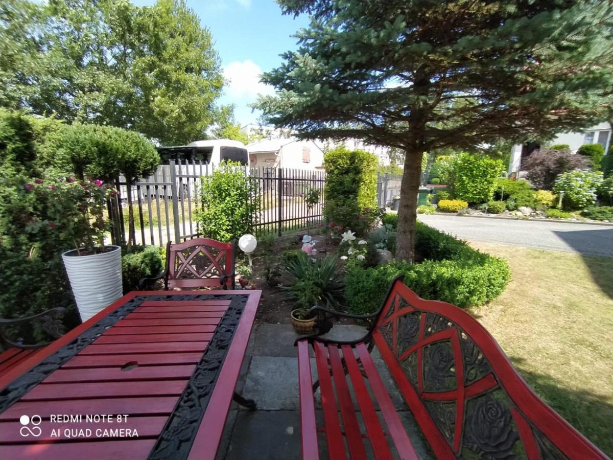 Ferienwohnung Mocik Jastrzębia Góra Exterior foto