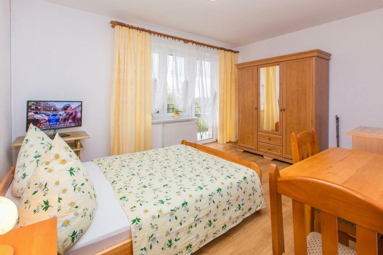 Ferienwohnung Mocik Jastrzębia Góra Exterior foto