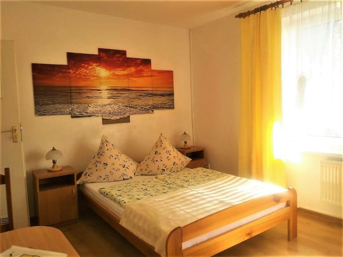 Ferienwohnung Mocik Jastrzębia Góra Exterior foto